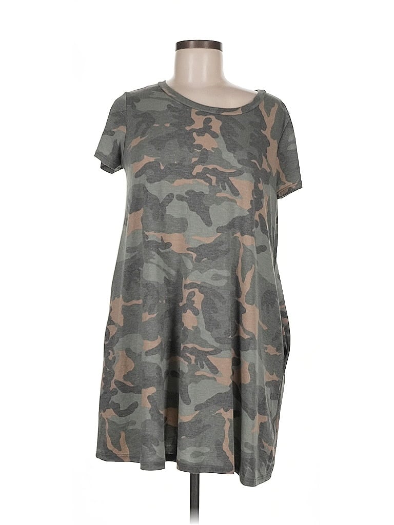 Pre-owned Pink Lily Casual Dress In Gray
