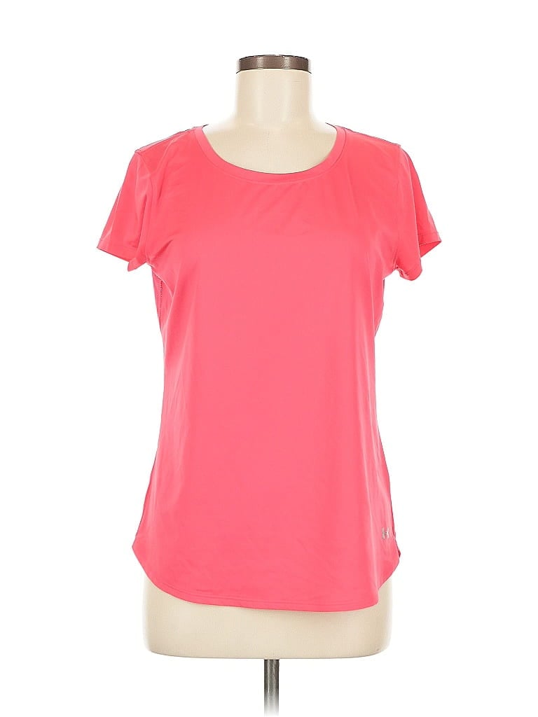 Click to view more detailed imagery on our partner's website Pre-owned Under Armour Active T-shirt In Pink