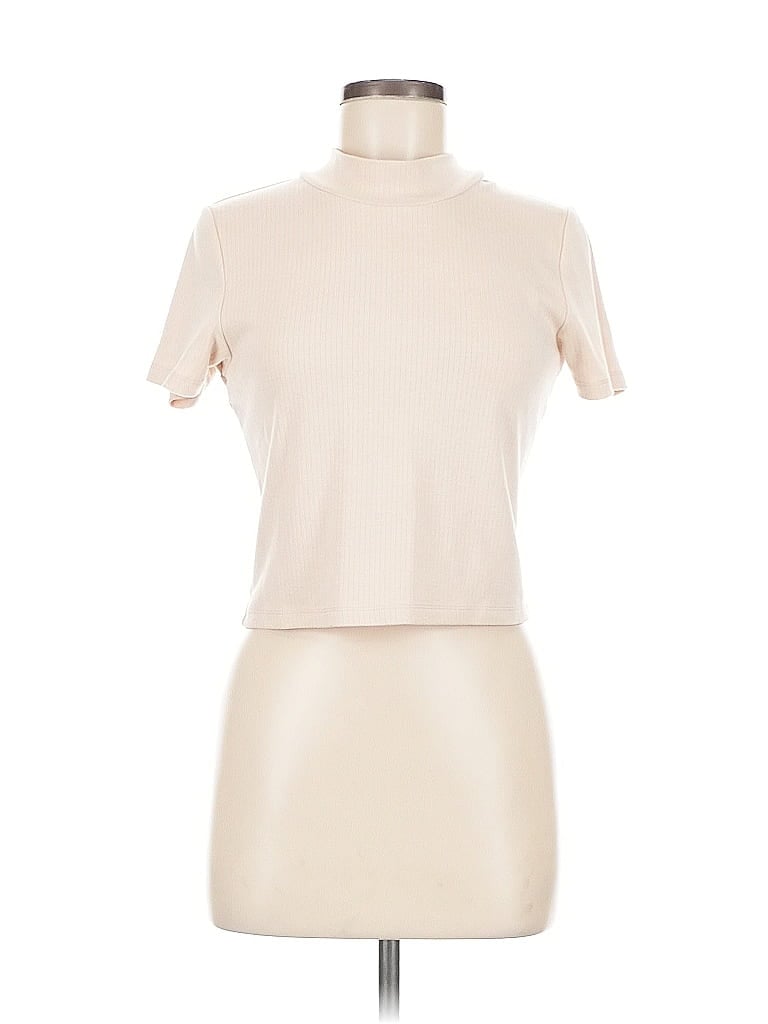 Click to view more detailed imagery on our partner's website Pre-owned Heartloom Short Sleeve Turtleneck In White