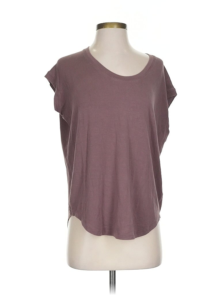 Click to view more detailed imagery on our partner's website Pre-owned Athleta Short Sleeve T-shirt In Brown