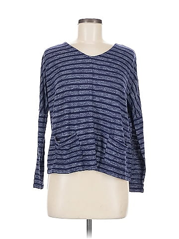 Derek Heart Pullover Sweater (view 1)