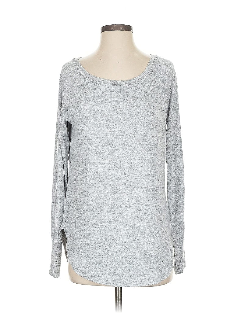 Pre-owned Athleta Long Sleeve T-shirt In Gray