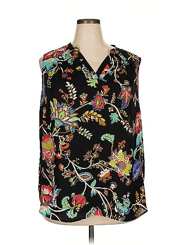 Violet & Claire Sleeveless T-Shirt (view 1)