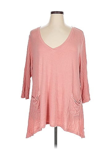 LOGO by Lori Goldstein 3/4 Sleeve T-Shirt (view 1)