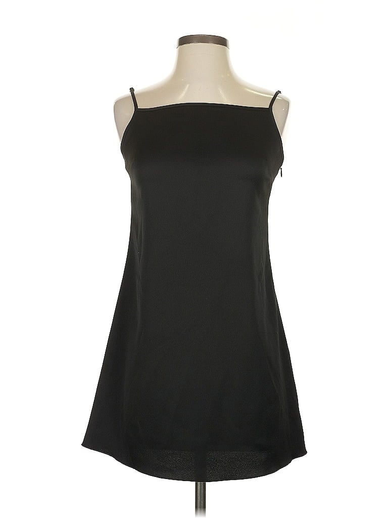 Click to view more detailed imagery on our partner's website Pre-owned French Connection Casual Dress In Black