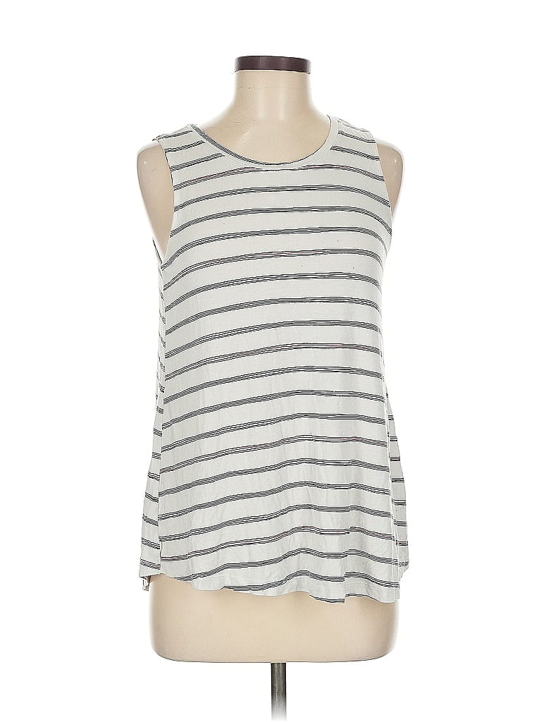 Pre-owned Apt. 9 Sleeveless T-shirt In Silver