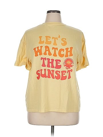 Shein Curve Short Sleeve T-Shirt (view 1)