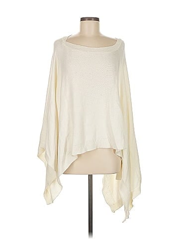 Modena Poncho (view 1)