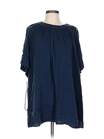Universal Standard Short Sleeve Blouse (view 1)