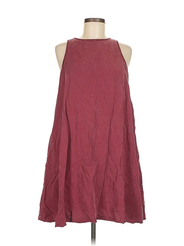 Click to view more detailed imagery on our partner's website Pre-owned Velvet Heart Casual Dress In Burgundy