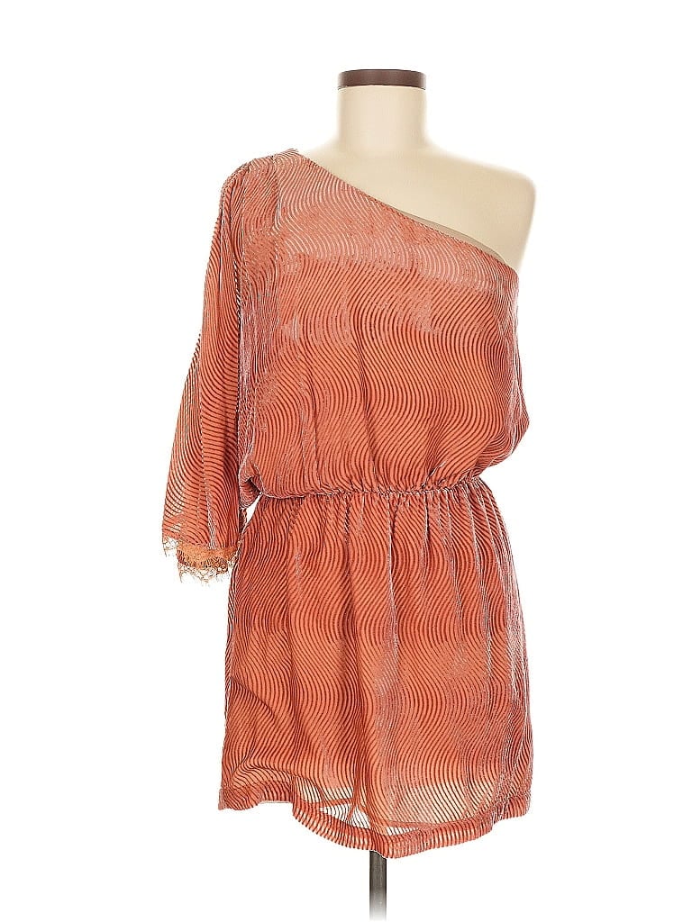 Pre-owned Champagne & Strawberry Casual Dress In Orange