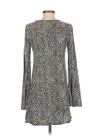 Others Follow Casual Dress (view 2)