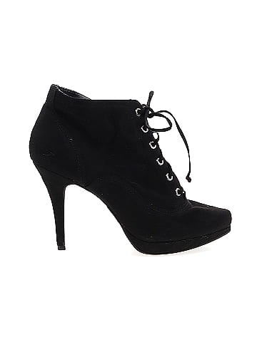 Fioni Ankle Boots (view 1)