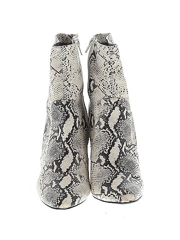 Madden Girl Ankle Boots (view 2)