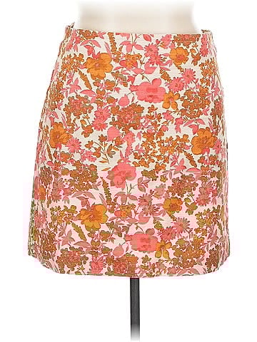 Ann Taylor LOFT Outlet Casual Skirt (view 1)