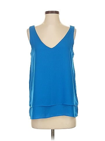 Donna Ricco Sleeveless Top (view 1)