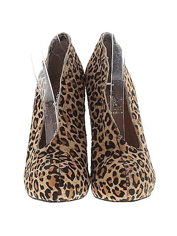 Matiko Wedges (view 2)