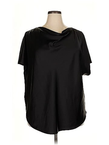 Universal Standard Short Sleeve Top (view 1)