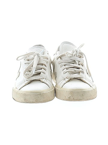 VEJA Leather Campo Sneakers (view 2)