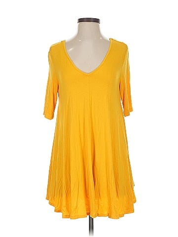 Chelsea & Theodore Casual Dress (view 1)