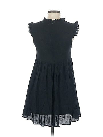 Urban Outfitters Casual Dress (view 2)