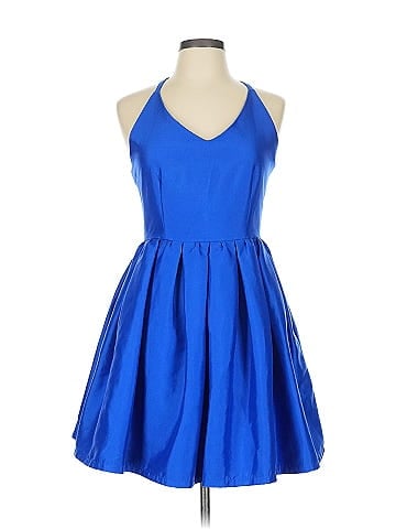 Gracia Cocktail Dress (view 1)