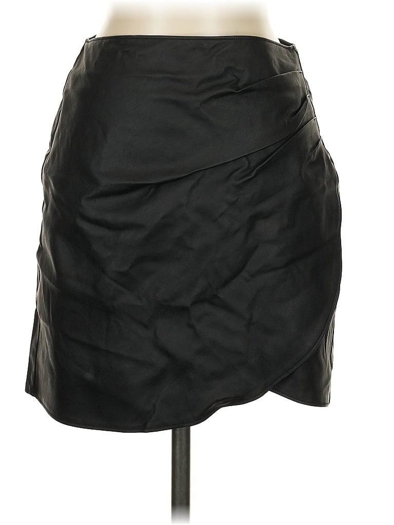 Pre-owned Abercrombie & Fitch Faux Leather Skirt In Black