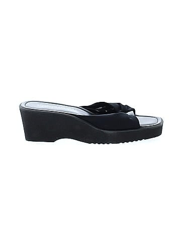 Donald J Pliner Wedges (view 1)