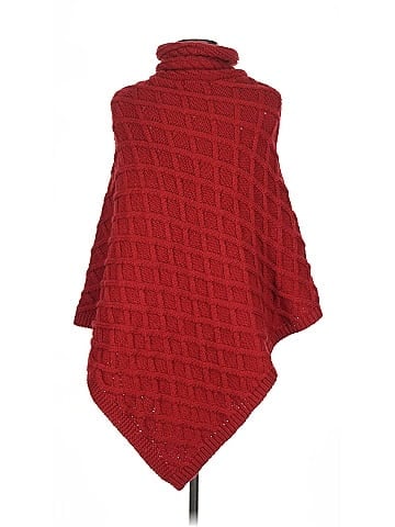 Simply Noelle Poncho (view 2)
