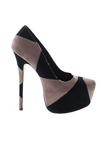 Shoedazzle Heels (view 1)