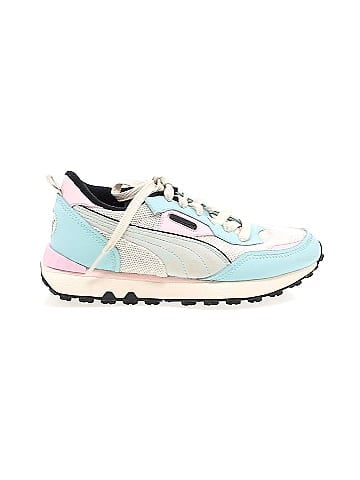 Puma Sneakers (view 1)