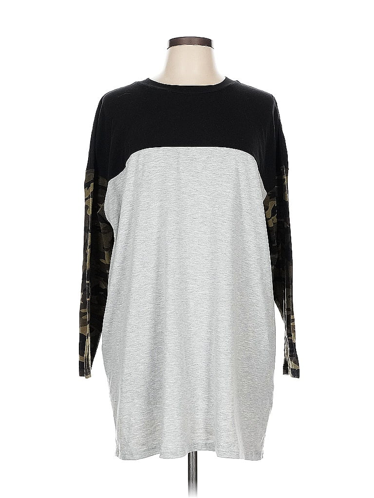 Pre-owned Shein Curve 3/4 Sleeve T-shirt In Silver