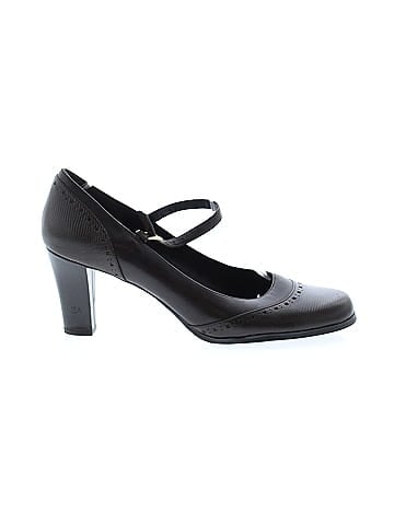 Etienne Aigner Heels (view 1)