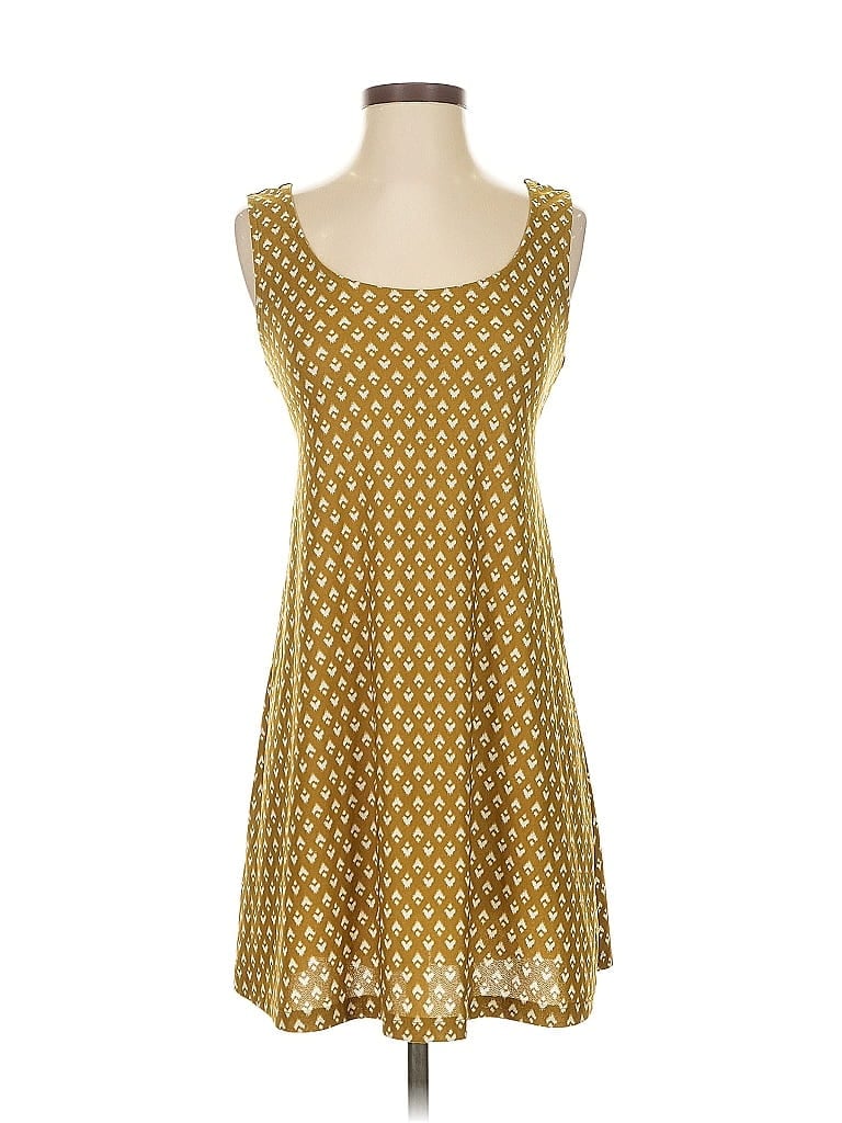 Pre-owned Mango Casual Dress In Green