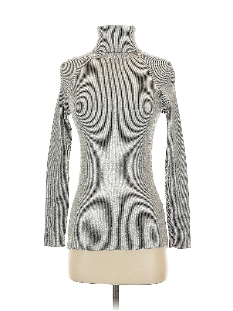 Click to view more detailed imagery on our partner's website Pre-owned 525 America Turtleneck Sweater In Gray