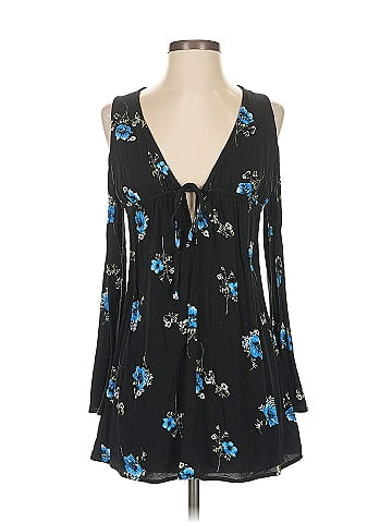 Kendall & Kylie Casual Dress (view 1)