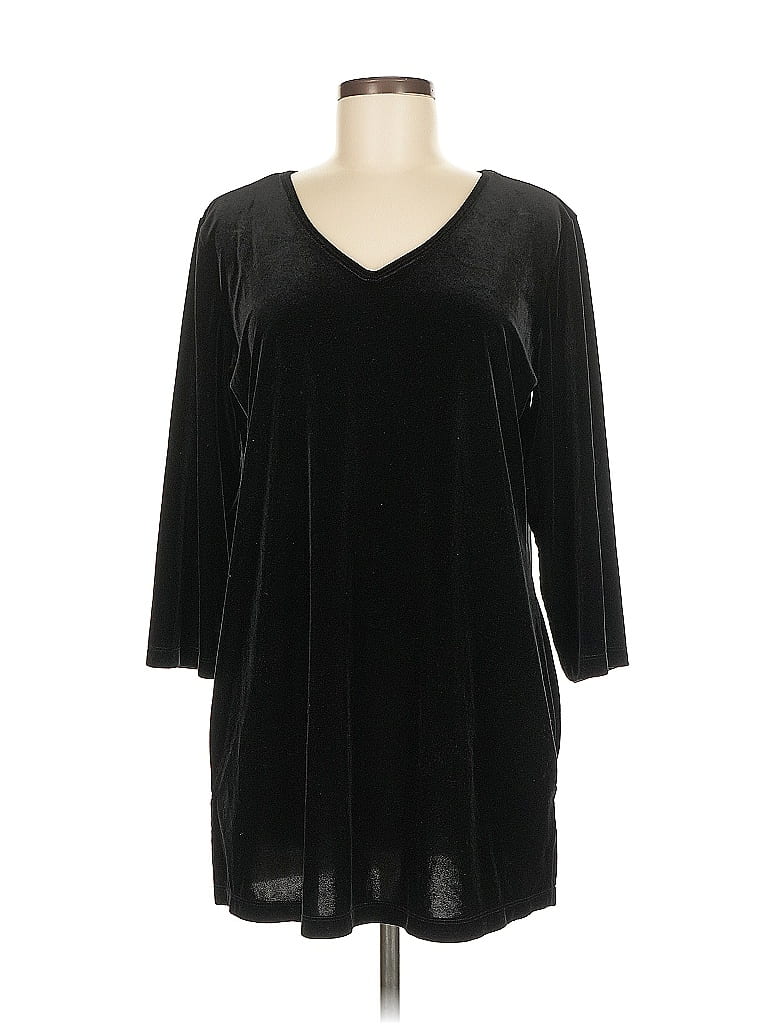 SUSAN GRAVER Pre-owned 3/4 Sleeve Top Black V Neck Tops