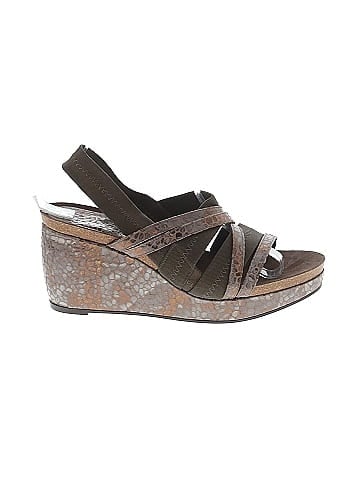 Donald J Pliner Wedges (view 1)