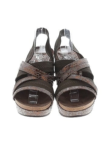 Donald J Pliner Wedges (view 2)