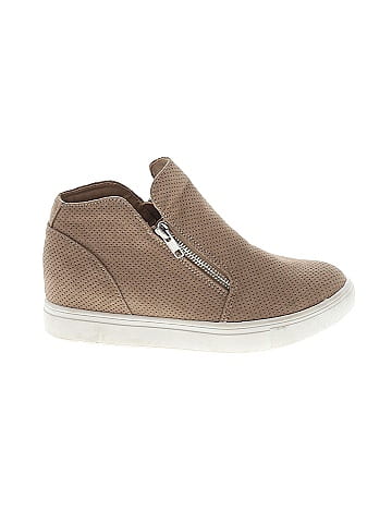 Cushion Aire Wedges (view 1)