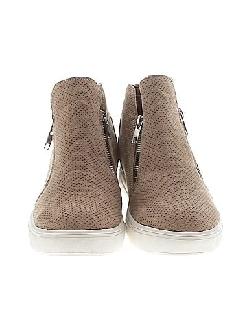 Cushion Aire Wedges (view 2)