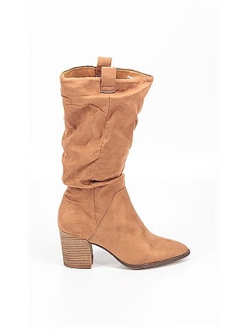 REPORT Boots (view 1)