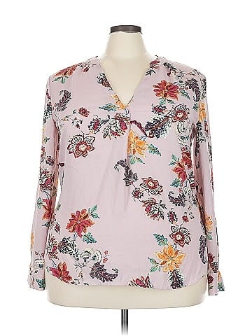 Soho JEANS NEW YORK & COMPANY Long Sleeve Blouse (view 1)