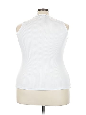 Merokeety Sleeveless T-Shirt (view 2)