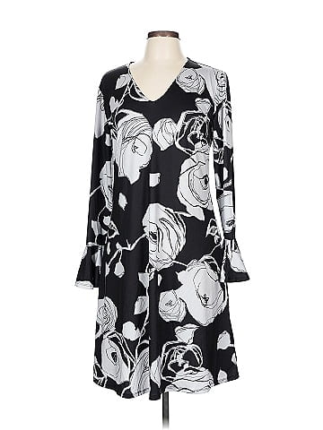 C. Wonder by Christian Siriano Casual Dress (view 1)