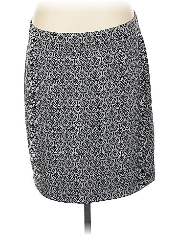 Ann Taylor LOFT Outlet Casual Skirt (view 1)