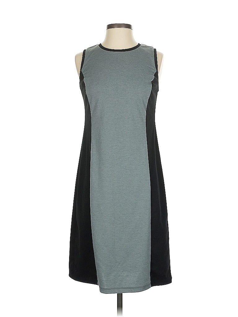Pre-owned Old Navy Casual Dress In Black