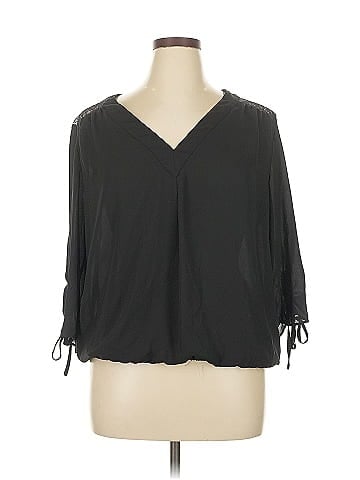 Soho JEANS NEW YORK & COMPANY 3/4 Sleeve Blouse (view 1)