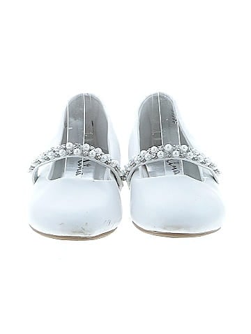 Nina Flats (view 2)