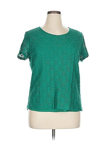 Market and Spruce Short Sleeve Top (view 1)